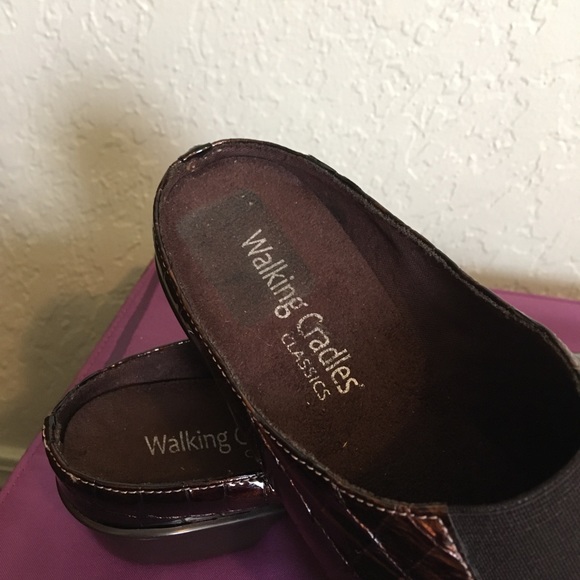 Cradles Classic Women’s Walking Leather Mules 7.5 N Brown Crocodile  1” Heel - Picture 5 of 8